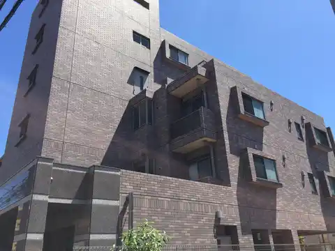 ソレイユ・イズミ